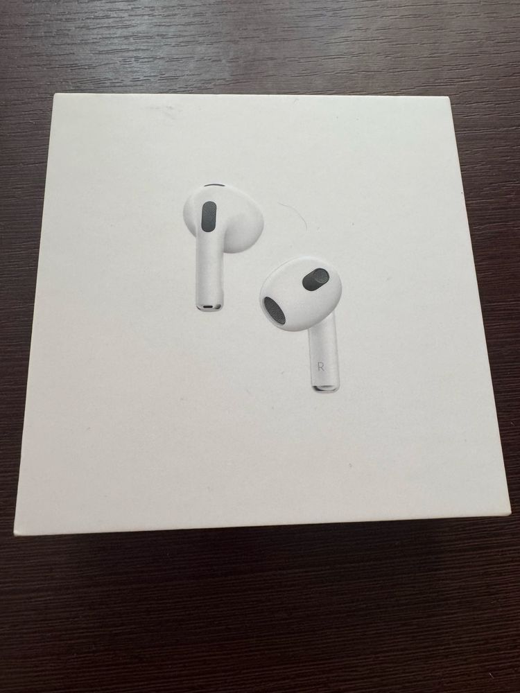 Продам Наушники  AirPods 3. Оригинал!