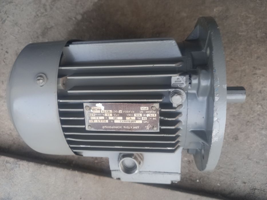 Електродвигун фл. 0,75квт/1000об, електродвигатель 0,75/1000