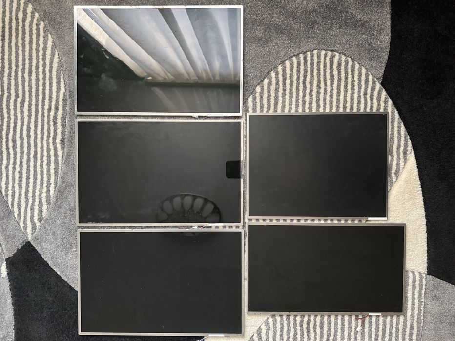 Матриці для ноутбуків