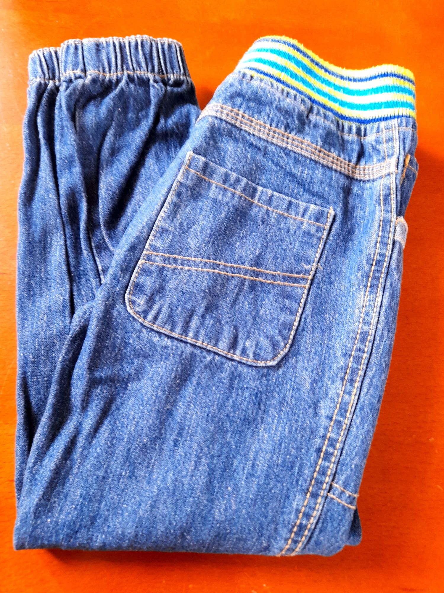 Spodnie jeans 110