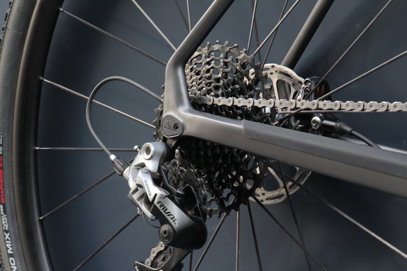 Велосипед Canyon Inflite CF SL 6.0. Циклокрос, гравійний, gravel