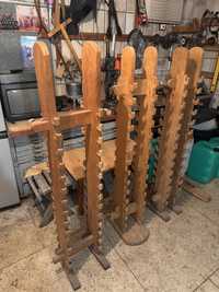 Стойки коллекционные для холодного оружия деревянные