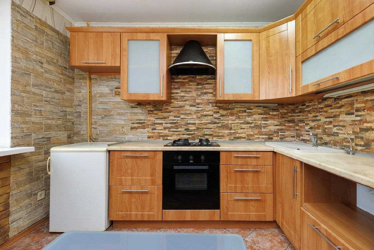 Продаж 2 -к ., Ревуцького 25, Дарницкий р-н .
