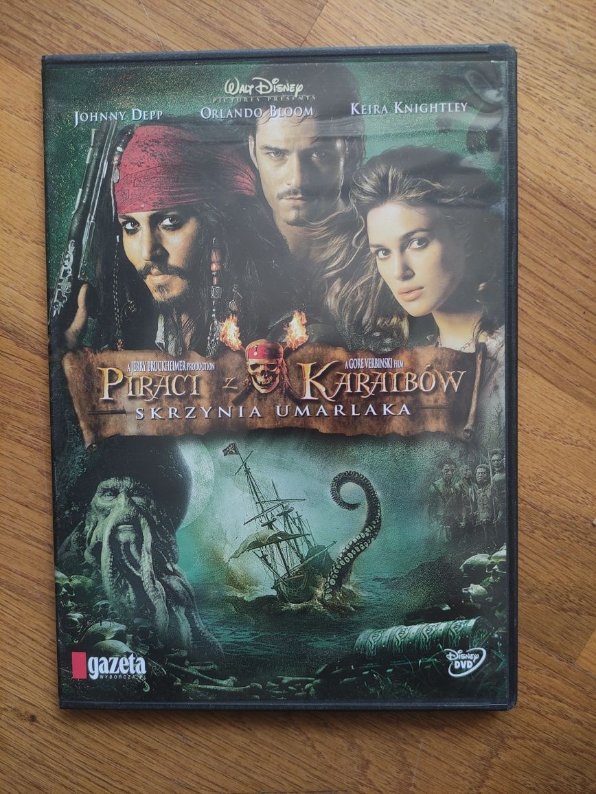 piraci z Karaibów skrzynia umarlaka dvd