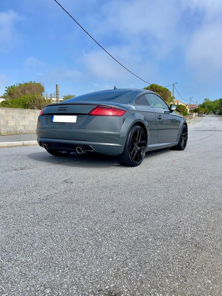 Audi TT Coupe 2.0TDI nardo grey