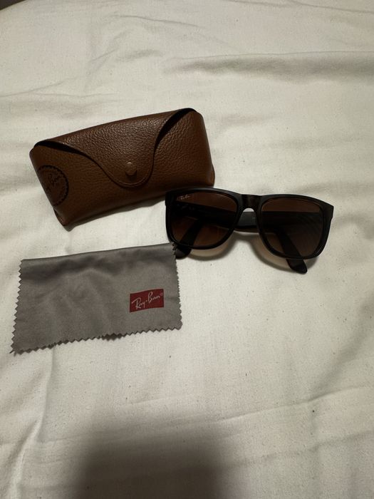 Oculos rayban castanhos