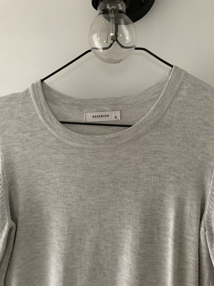 Szary swetr Reserved rozmiar S