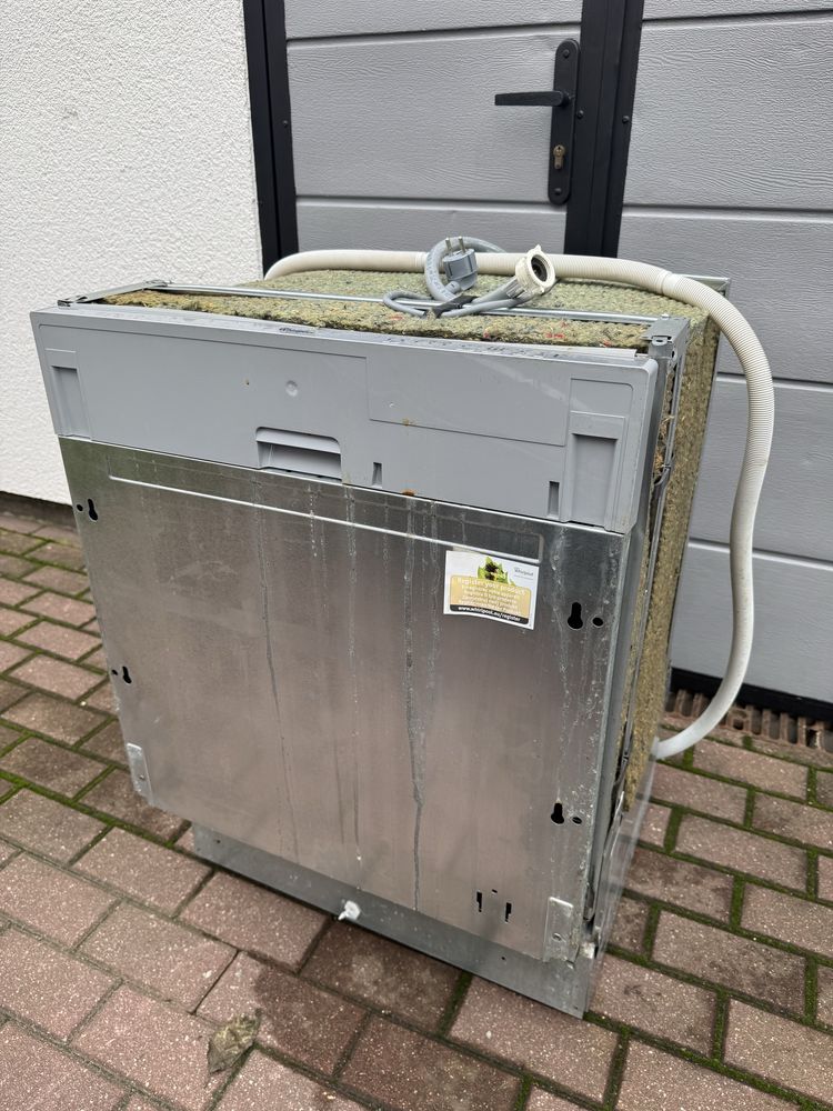 Zmywarka pod Zabudowe Whirlpool Szeroka 60