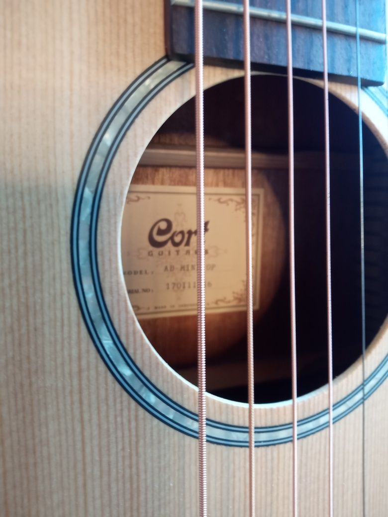 Gitara akustyczna Cort