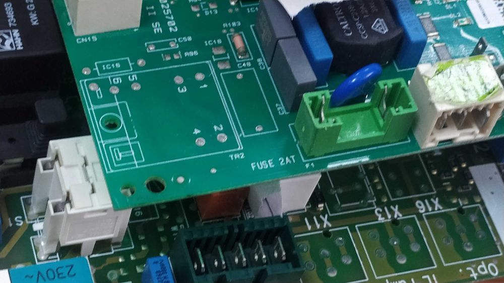 Ремонт плати управління газового котла