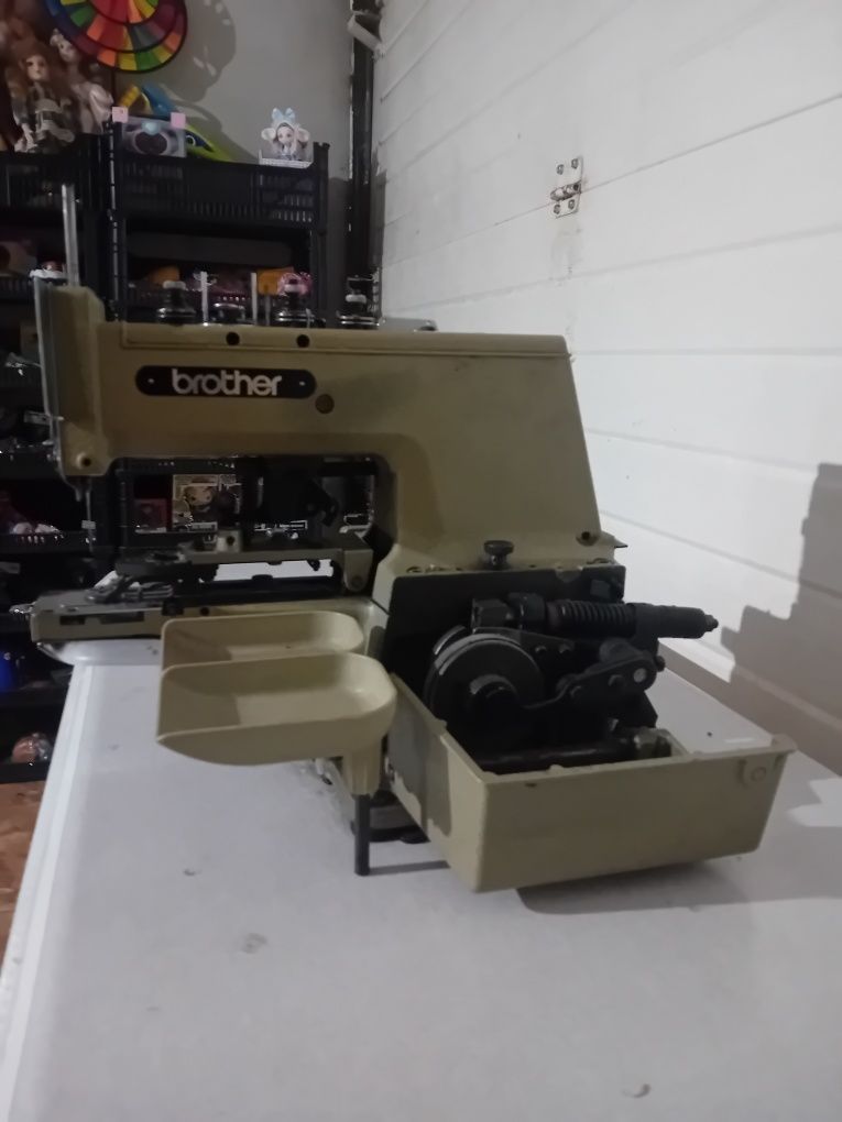 Maquina de costura
