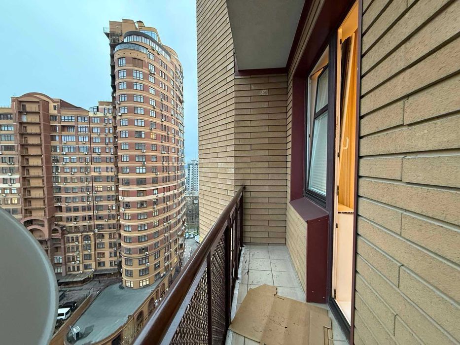 Оренда 2к, Коновальця 32Б, Печерськ, Центр, Генератор