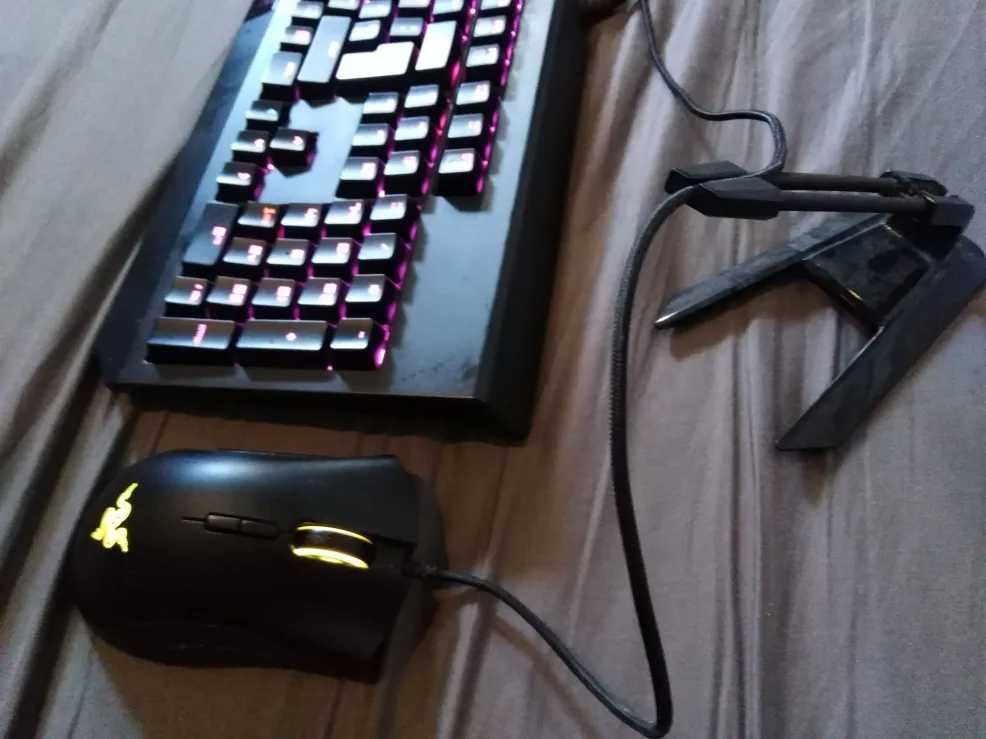 Zestaw Razer Blackwidow Chroma, DeathAdder Elite, Mouse Bungee