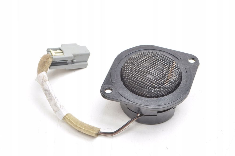 VOLVO C70 II GŁOŚNIK 30679339 DYNAUDIO