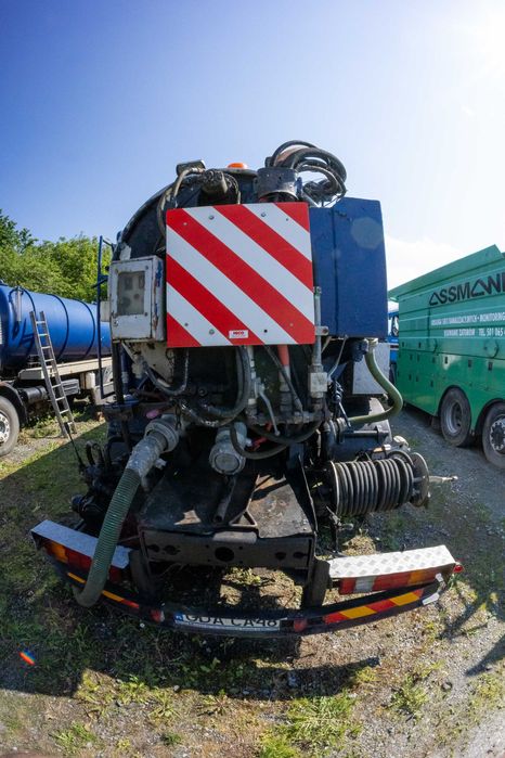 Mercedes WUKO samochód ciśnieniowy do czyszczenia kanalizacji