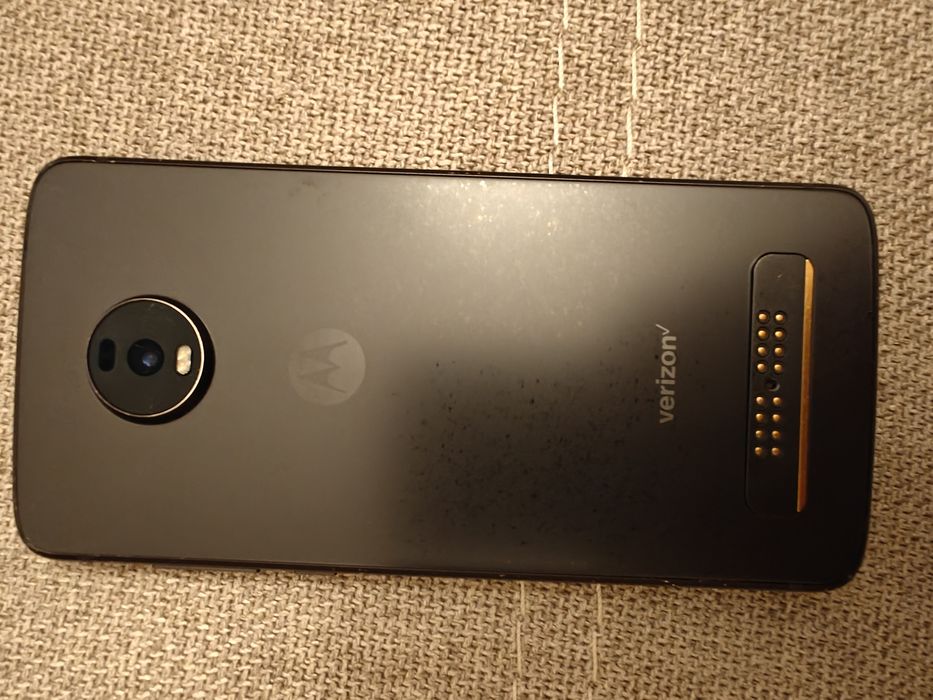 Motorola Moto Z4, 4/128