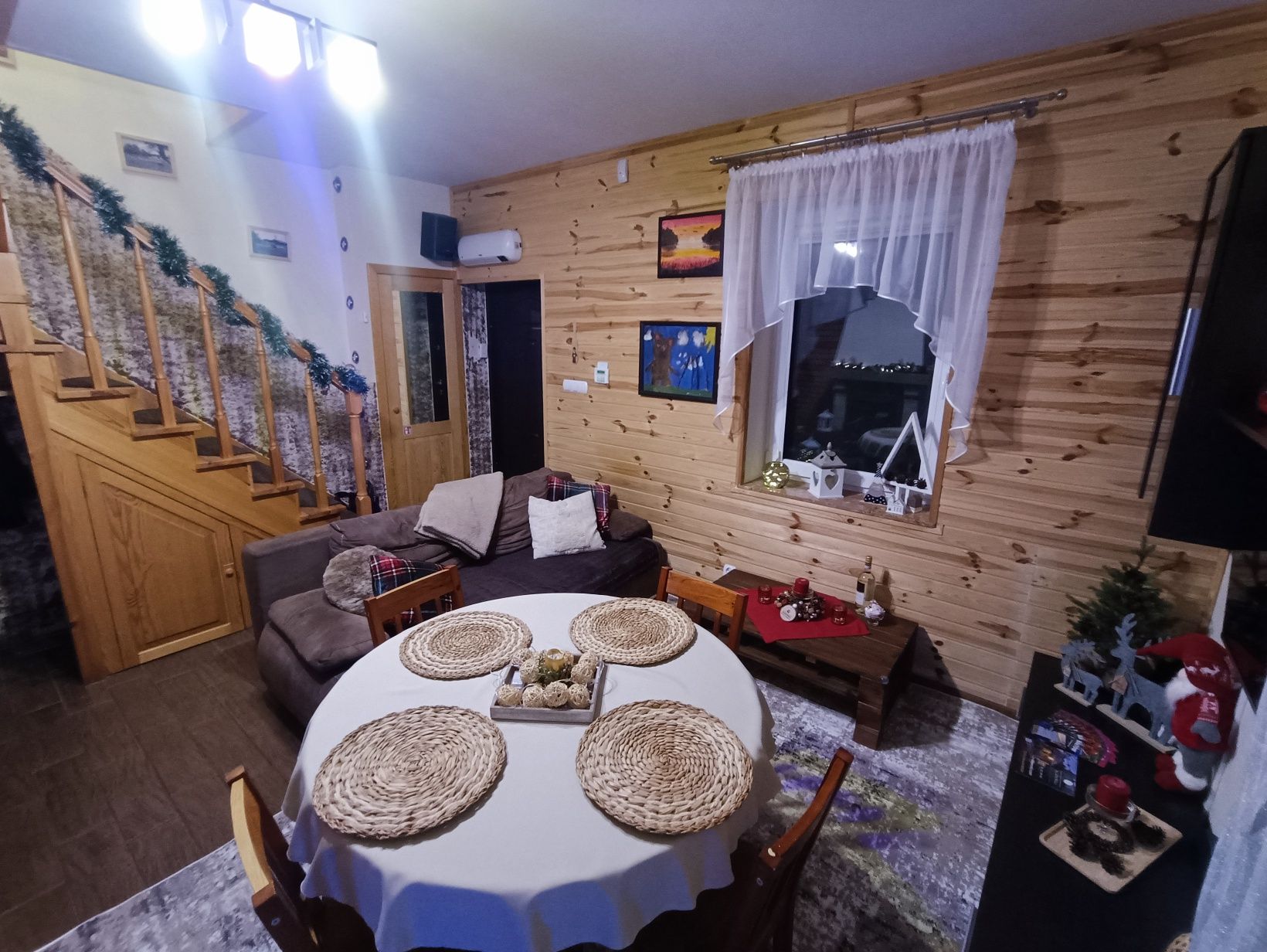 Dom z Jacuzzi zewnętrznym i basenem do wynajęcia w super lokalizacji
