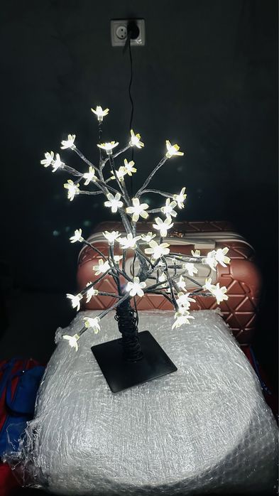 Світильник «Квітуче дерево»