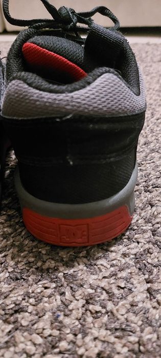 Ténis DC impecáveis