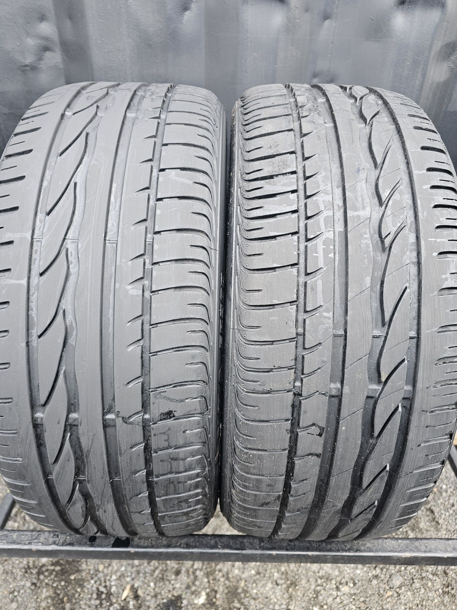 Opony LETNIE BRIDGESTONE 225/45/17 Para 7.10mm