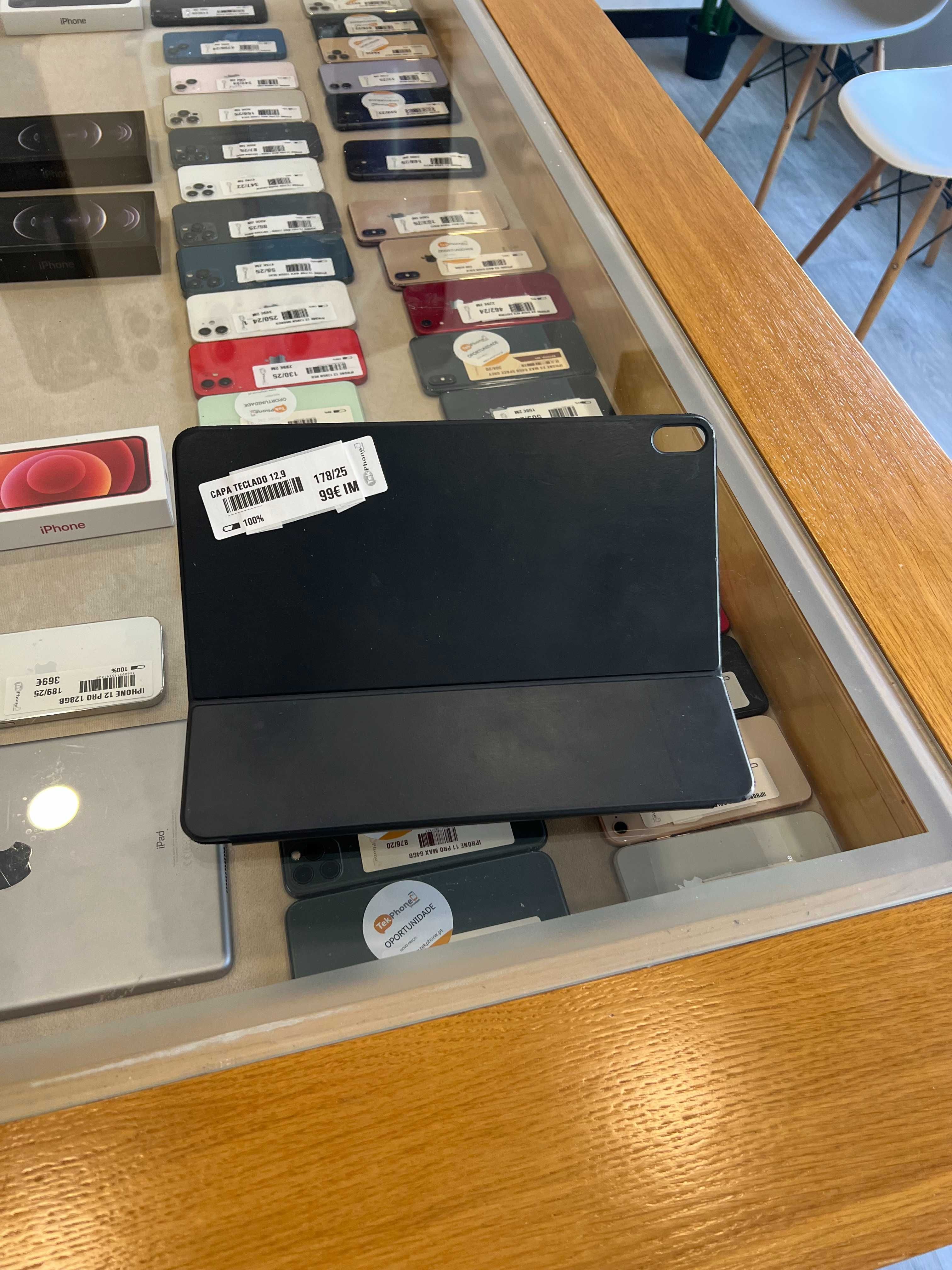Capa para iPad com Teclado 12.9"
