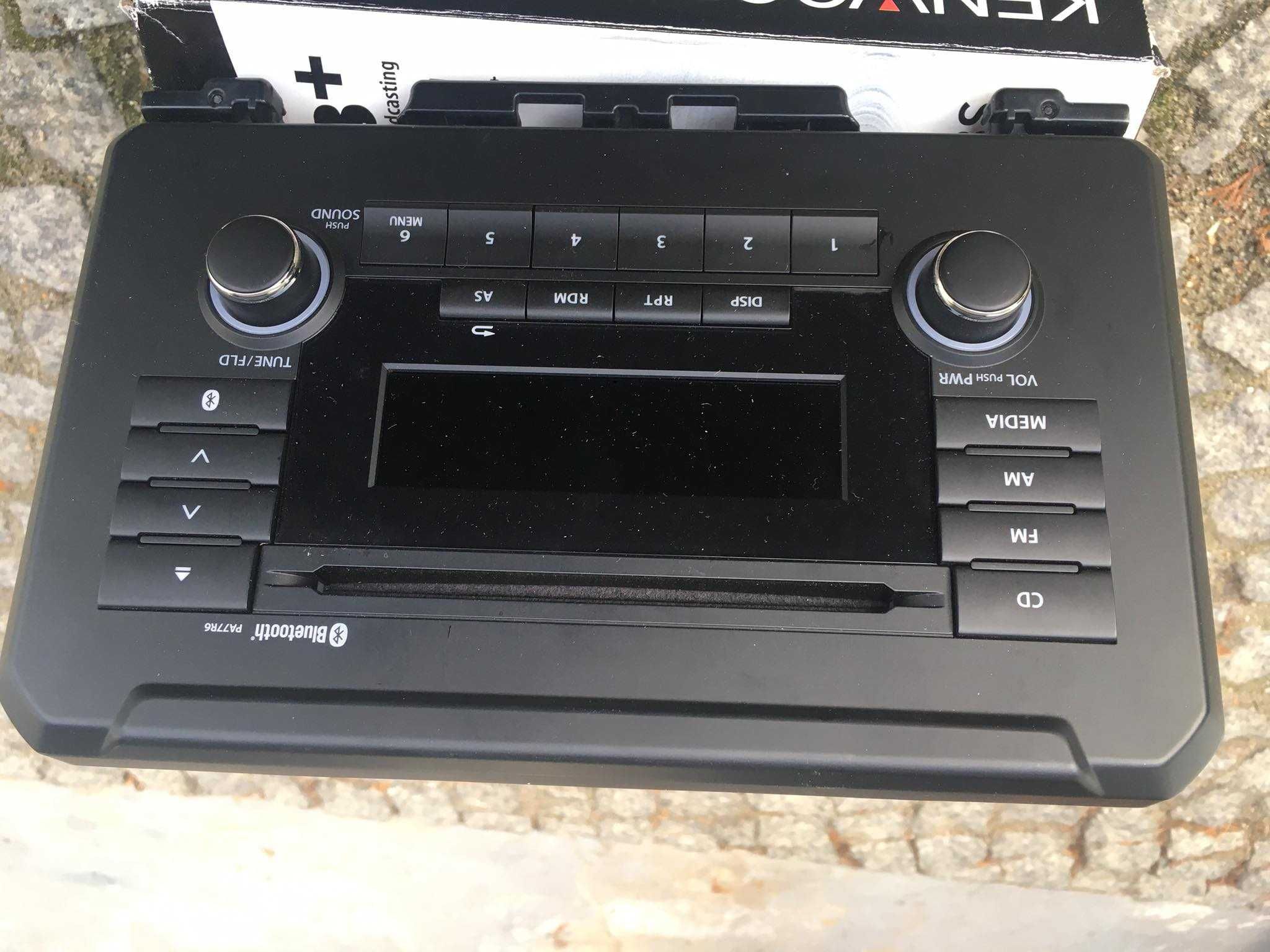 Radio z Suzuki Jimny