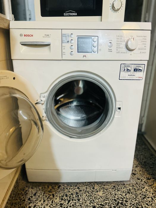 Vendo maquina de lavar , torradeira e microondas