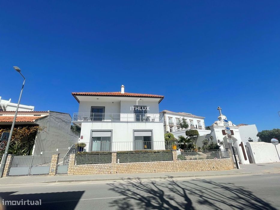 Oportunidade única - Exquisite Tavira Living: Uma encantadora moradia