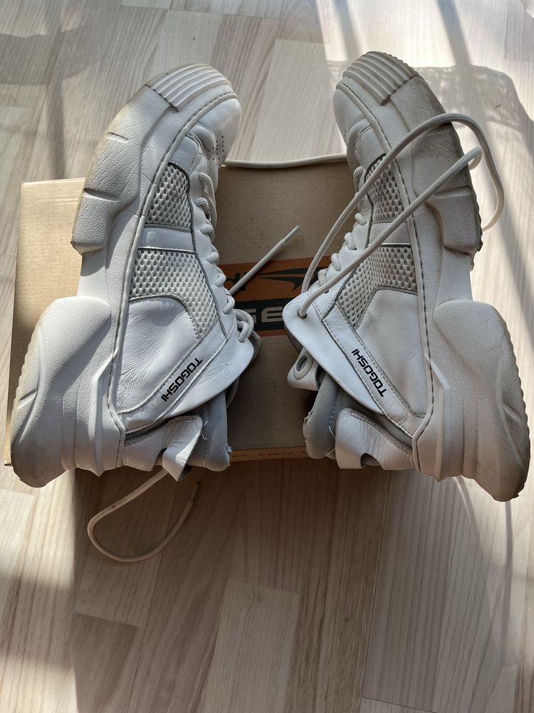 Skorzane buty Togoshi