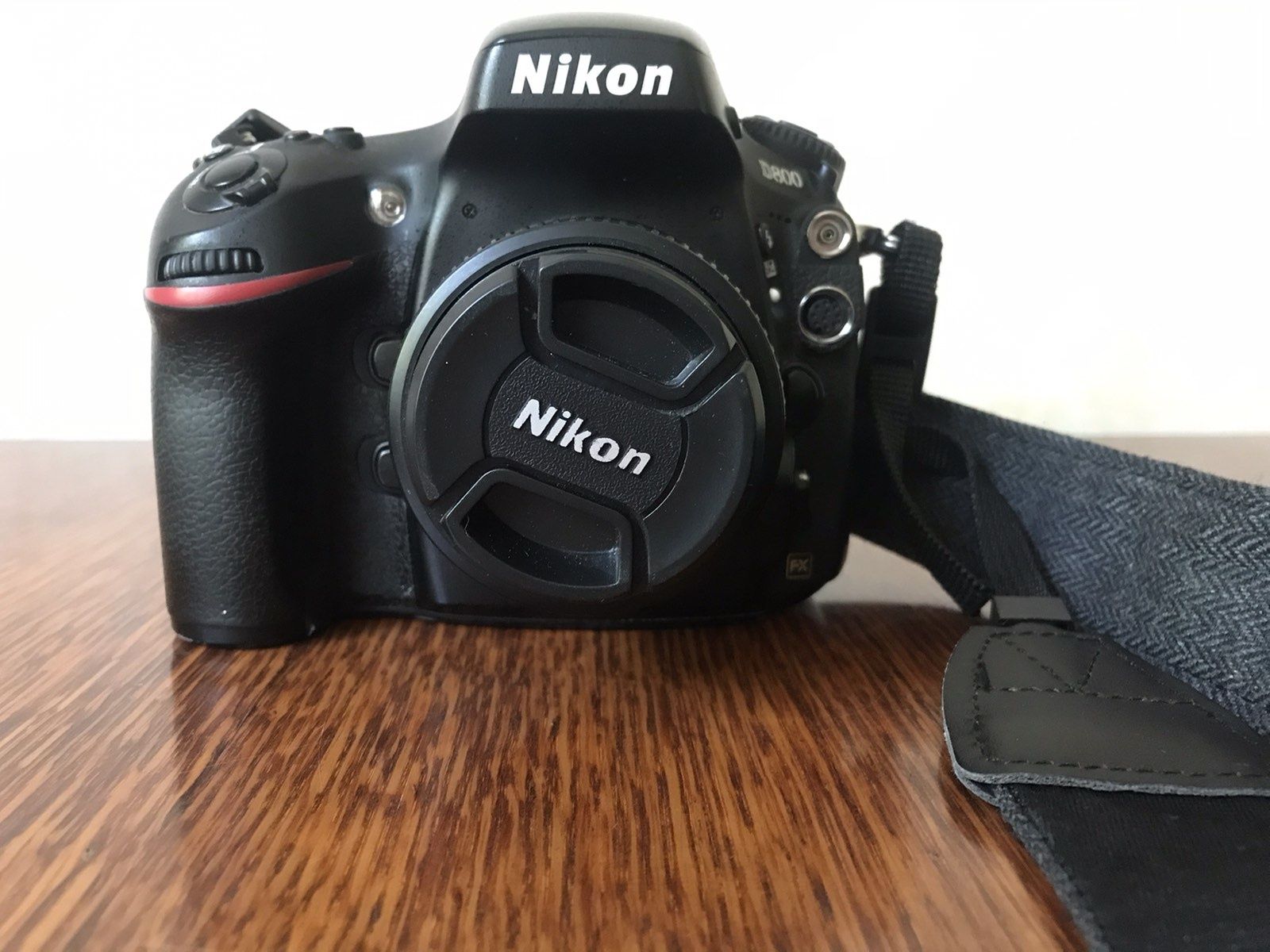 Продам Nikon D800