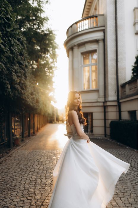 Suknia ślubna Madonna Hall/Sheen