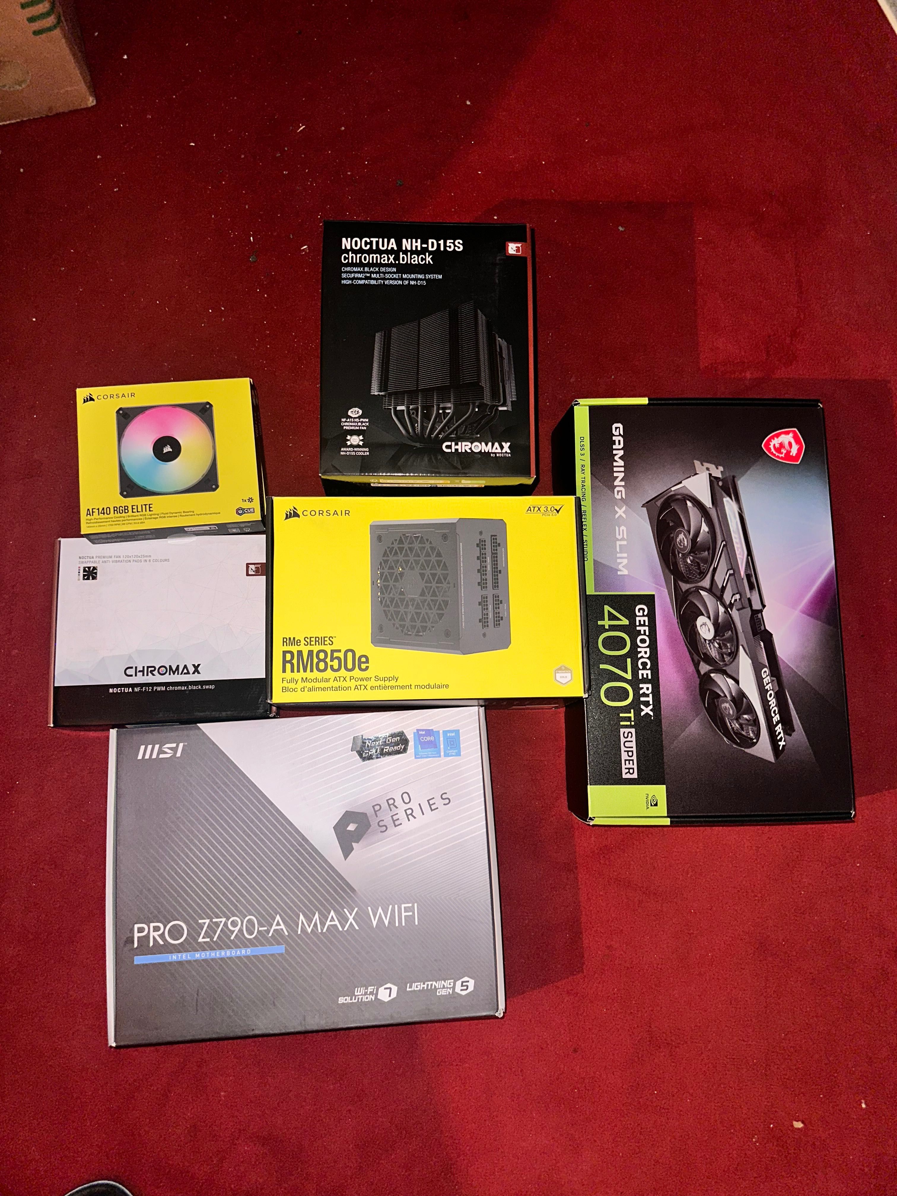 Gaming RTX 4070 Ti SUPER 16GB | i7-14700K | RAM 32GB | SSD2TB Garantia