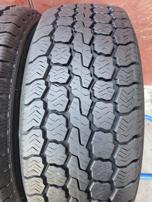 235/65/16C R16C GoodYear Cargo Vector 4шт ціна за 1шт шини