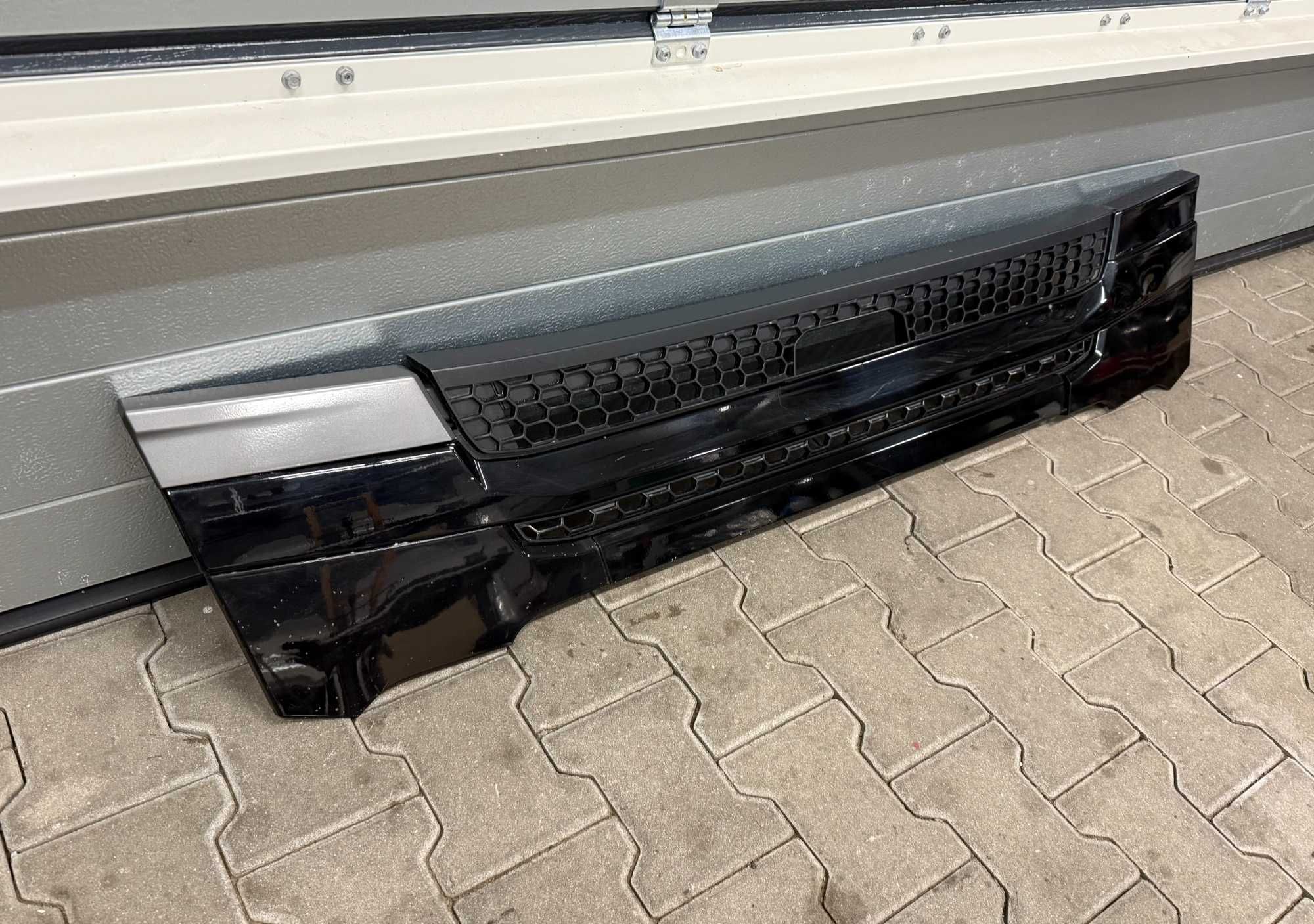 maska atrapa ławka SCANIA