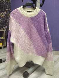 Класний светр від турецького бренду