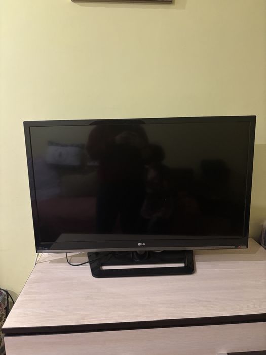 Телевізор LG 40 дюймів