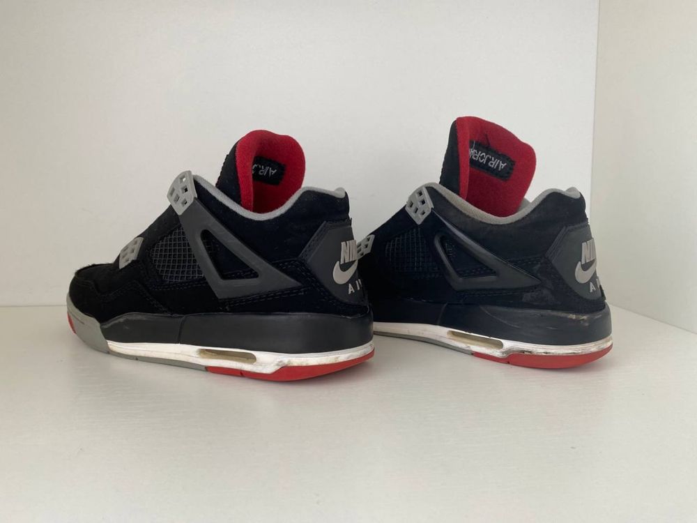 Продам nike jordan 4