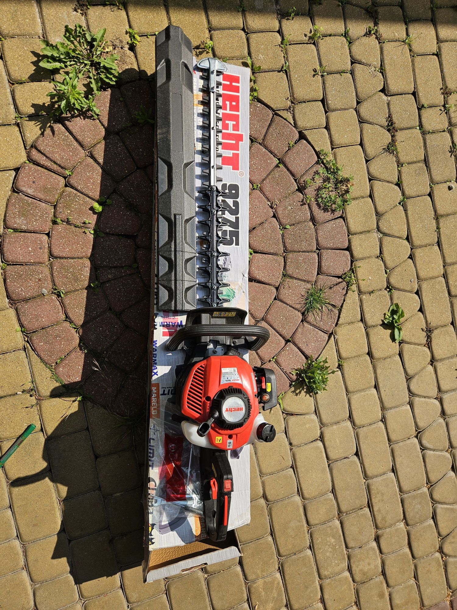 Sekator spalinowy HECHT 9275