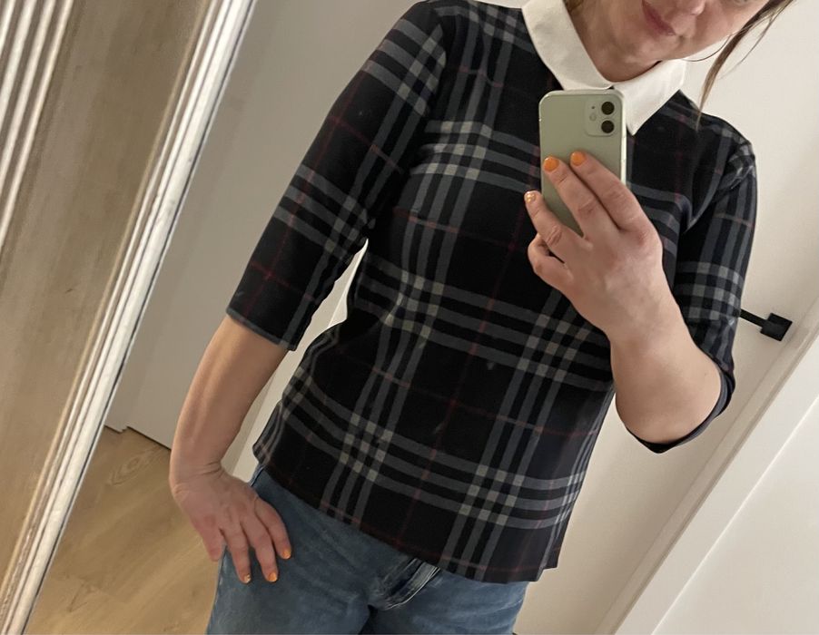 Bluzka w kratę z kołnierzykiem granatowa koszula