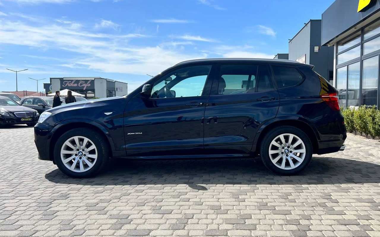 BMW X3 2011 року