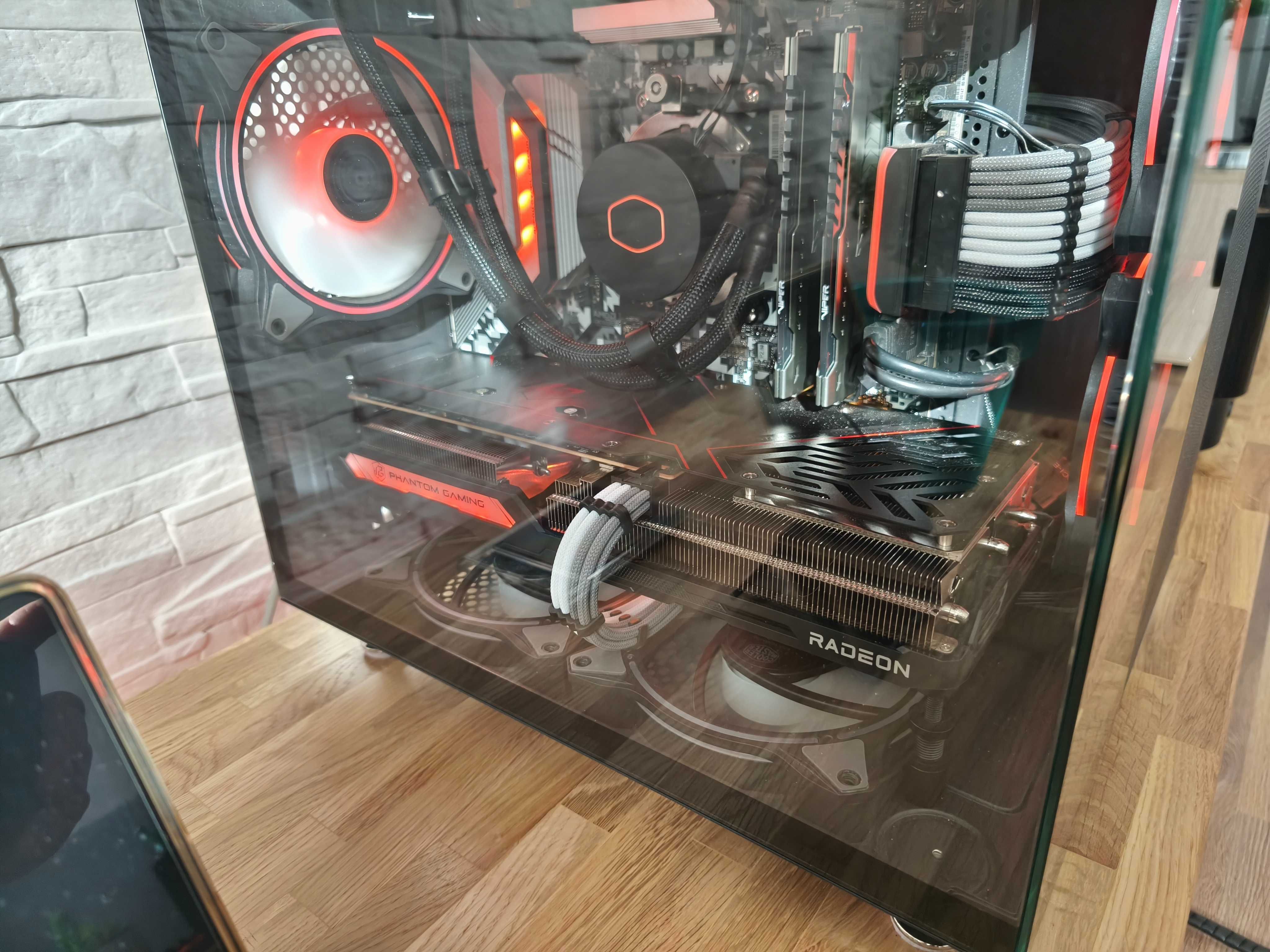 AMD Radeon RX7600 8GB