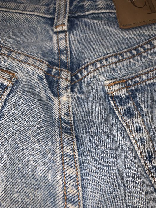 Жіночі джинсові шорти