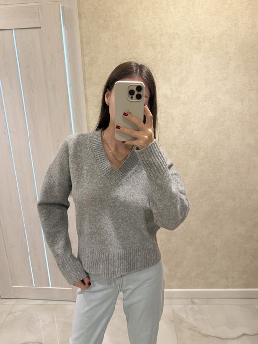 Жіночий светр Zara