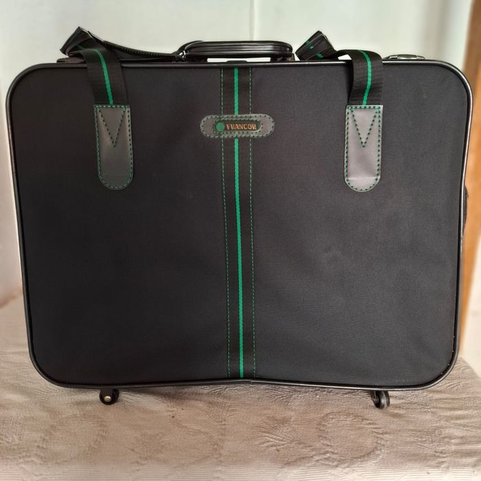 Mala de viagem média