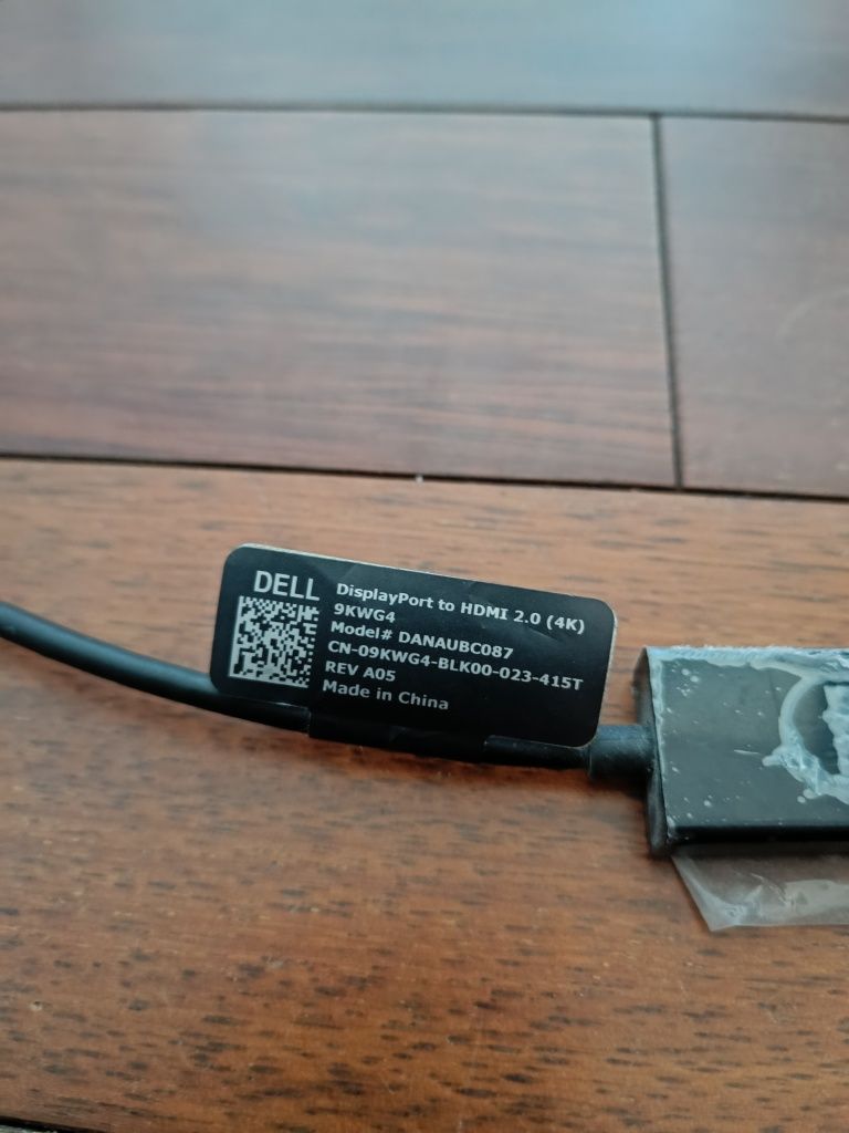 Adapter Dell display port to hdmi