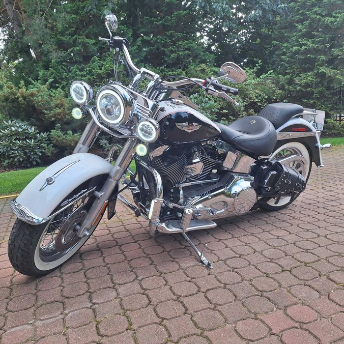 Harley-Davidson Softail Deluxe FLSTNI