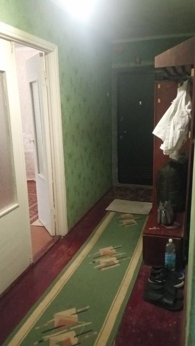 Продам квартиру 2-х кімнатну