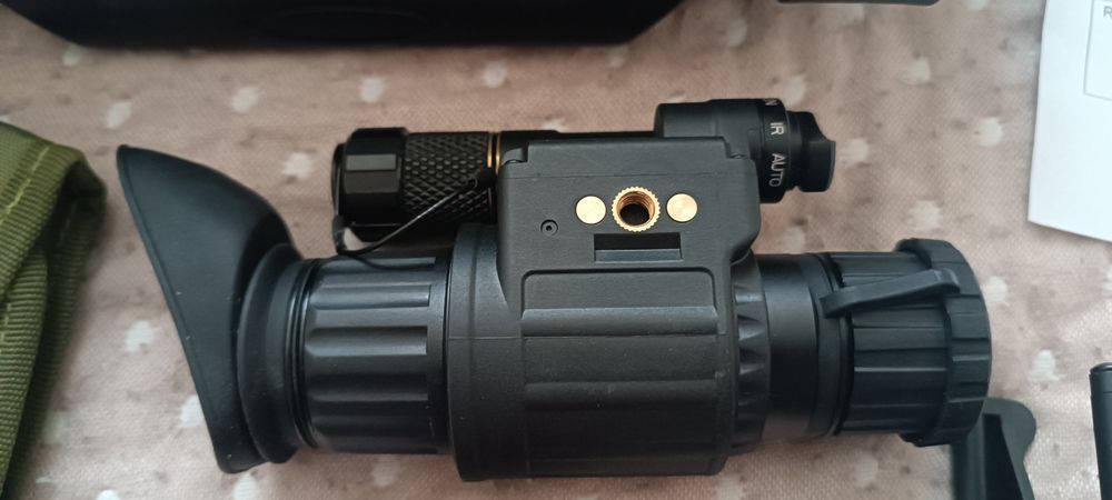 Монокуляр нічного бачення AGM WOLF-14 NL2
Монокуляр нічного бачення AG