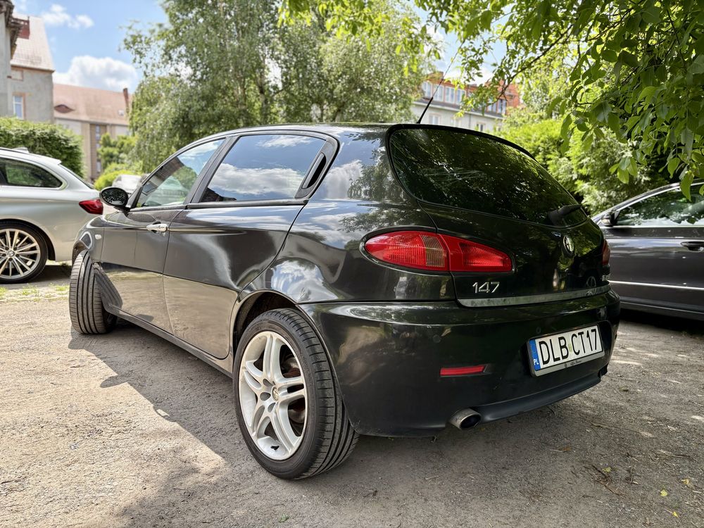 Alfa Romeo 147 1,6 benzyna