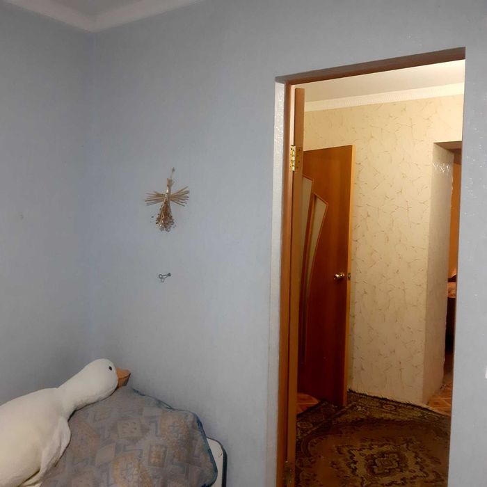 Продается 3-х, комнатная квартира в Обухове, р-н "Автошкола"